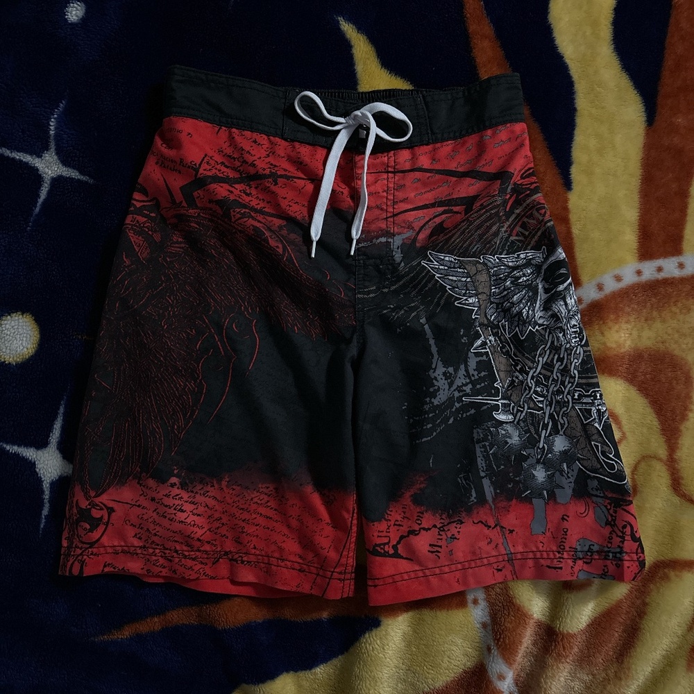 MMA ELITE Y2K BAGGY FIT SHORTS SKULL DESIGN EMO AFFLICTION STYLE GRUNGE